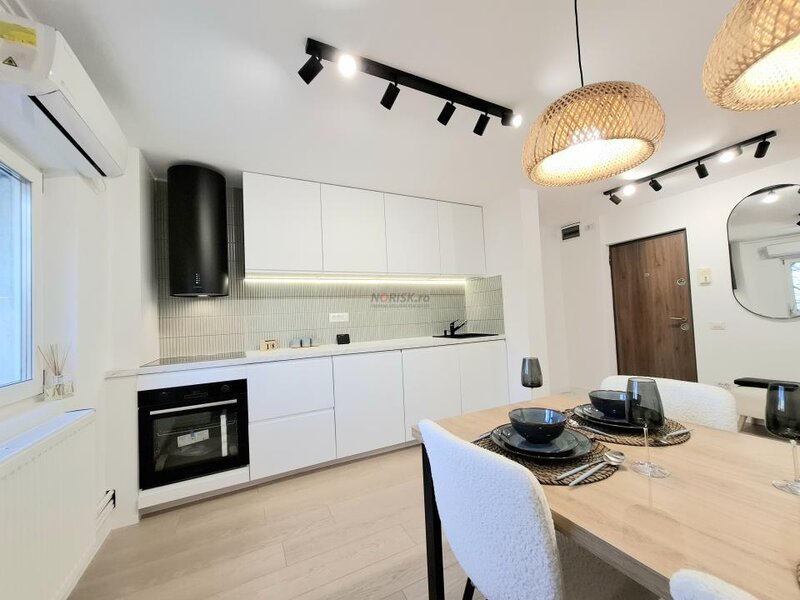 Nerva Traian 2 camere lux premium  mobilat  centrala  61mp  et.1